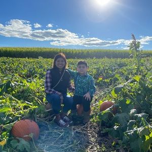 Meet your Posher, Rebecca